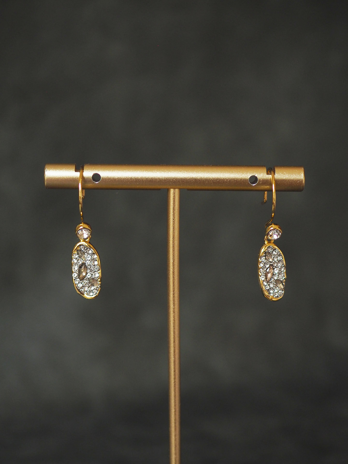 Pearl Drop Earrings – Effortless Elegance